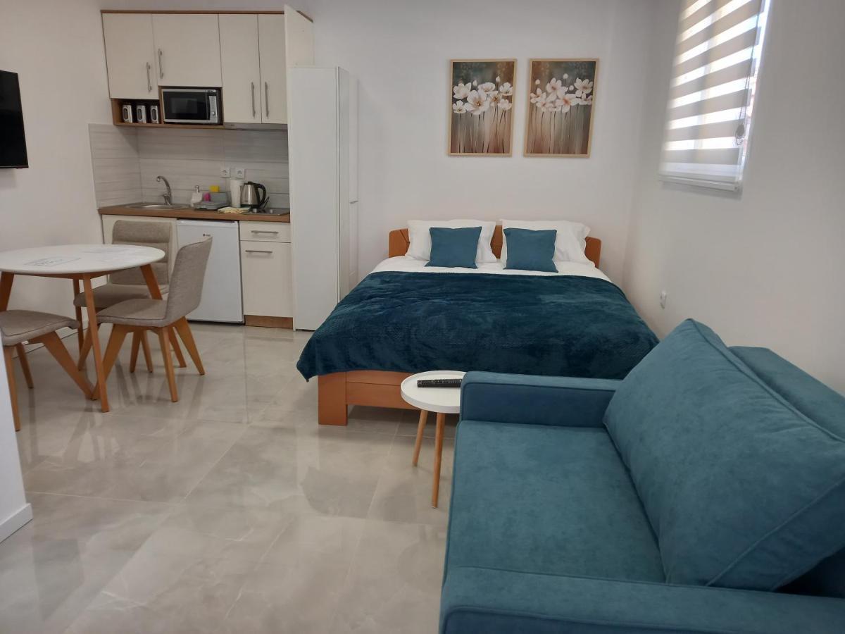 Leda Apartmani سميديريفو المظهر الخارجي الصورة