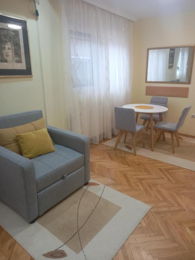 Leda Apartmani سميديريفو المظهر الخارجي الصورة